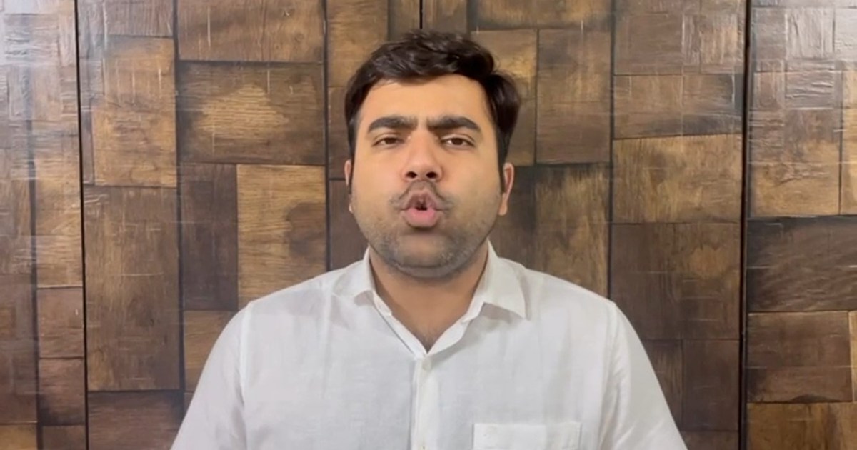 Dabl injn ki srkar ke bhrose ,jdu