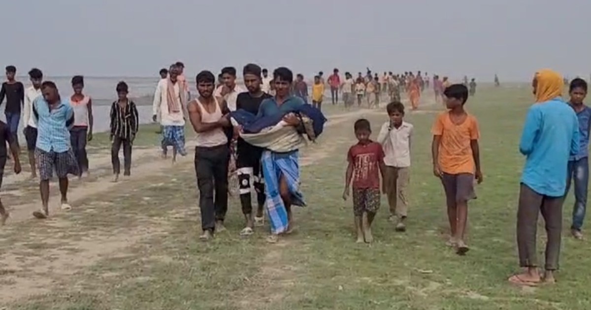 Two girls who had gone to cut grass in Bagaha died by drowni