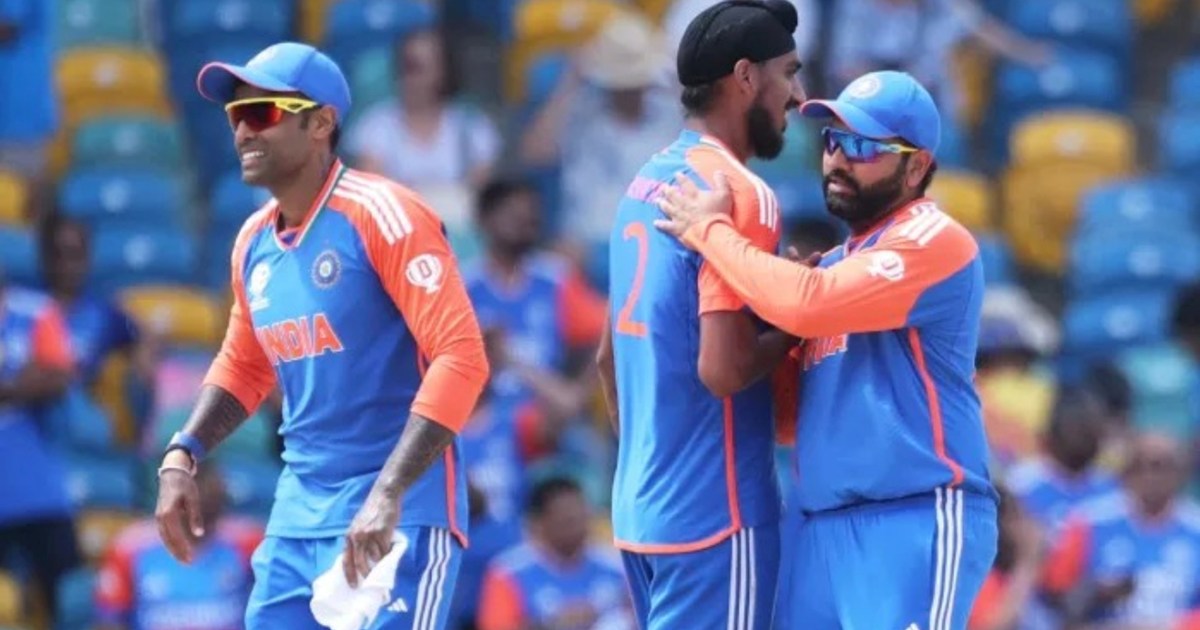 Team India reached semi-finals, defeated Australia by 24 run