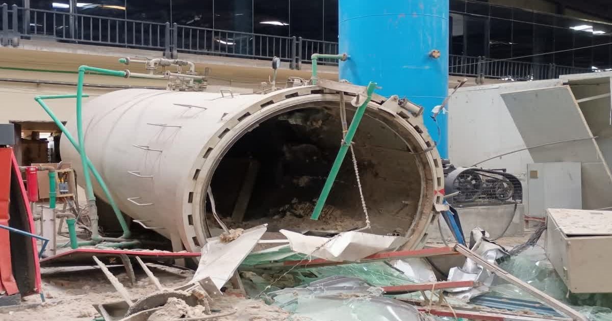 Explosion in glass factory in Telangana, cries in Bihar