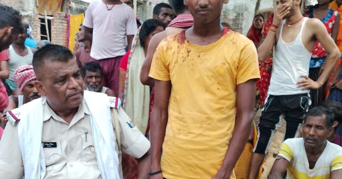 Girlfriend's marriage was fixed, so the angry boyfriend made