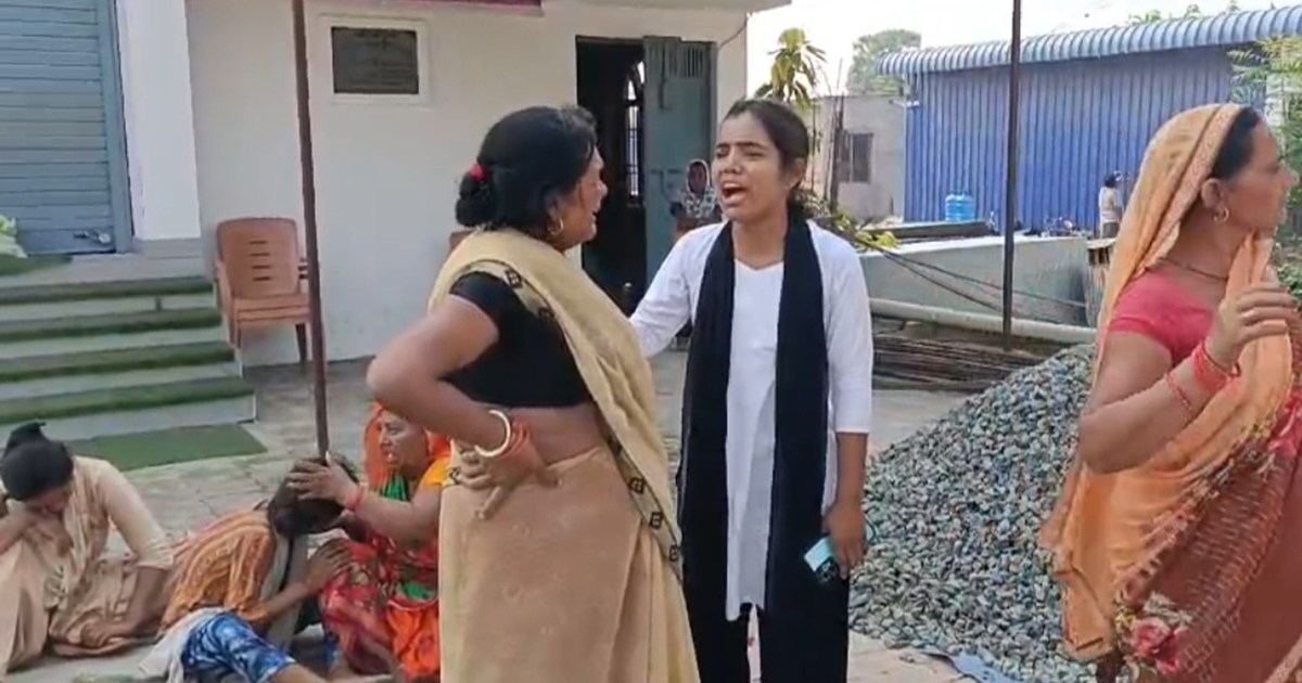 Breaking Advocate father and son shot dead in public while g