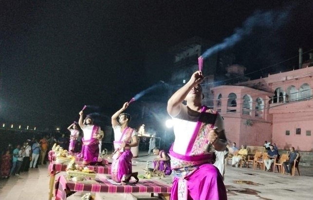 Falgu Maha Aarti organized in the religious city of Gaya