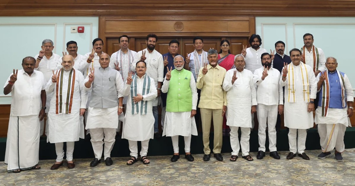 Narendra Modi was elected the leader of NDA, will become PM 