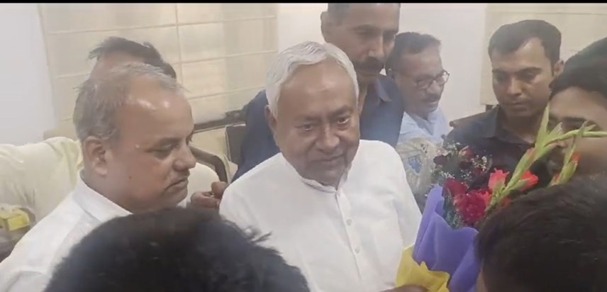 Jdu karykrta kafi khush cm nitish ko de rhe shubhkamna Jdu karykrta kafi khush cm nitish ko de rhe shubhkamna