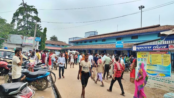 Teacher Alok Yadav murdered in broad daylight in Madhubani Teacher Alok Yadav murdered in broad daylight in Madhubani