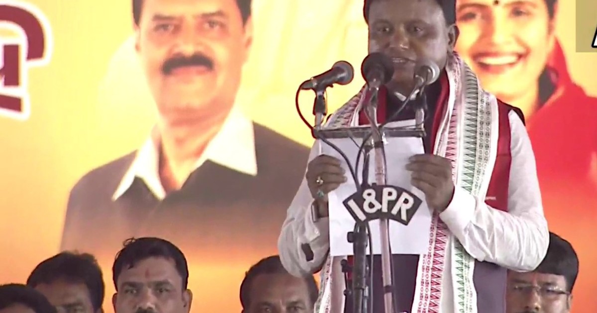 Mohan Chandra Manjhi's rule begins in Orissa, he takes oath 