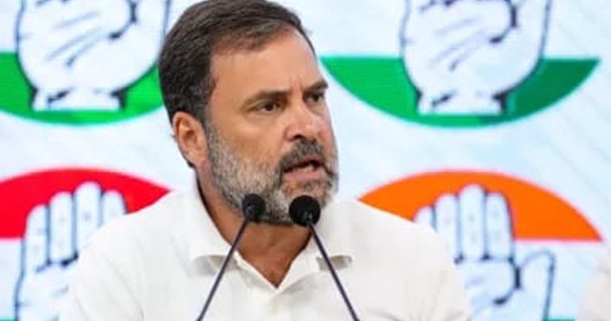 Rahul Gandhi demanded JPC, accused PM, HM of share scam