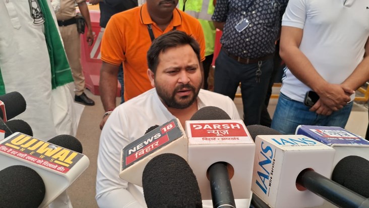 On the issue of law and order, Tejashwi Yadav cornered CM Ni On the issue of law and order, Tejashwi Yadav cornered CM Ni