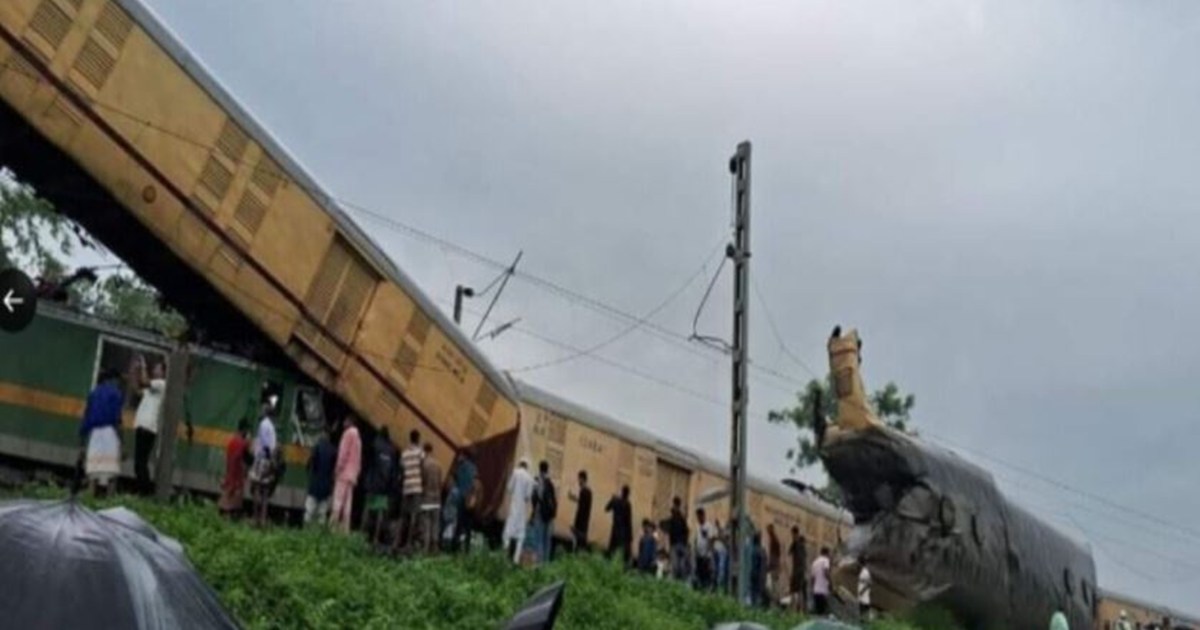 Train accident in West Bengal, mourning in Begusarai, know t