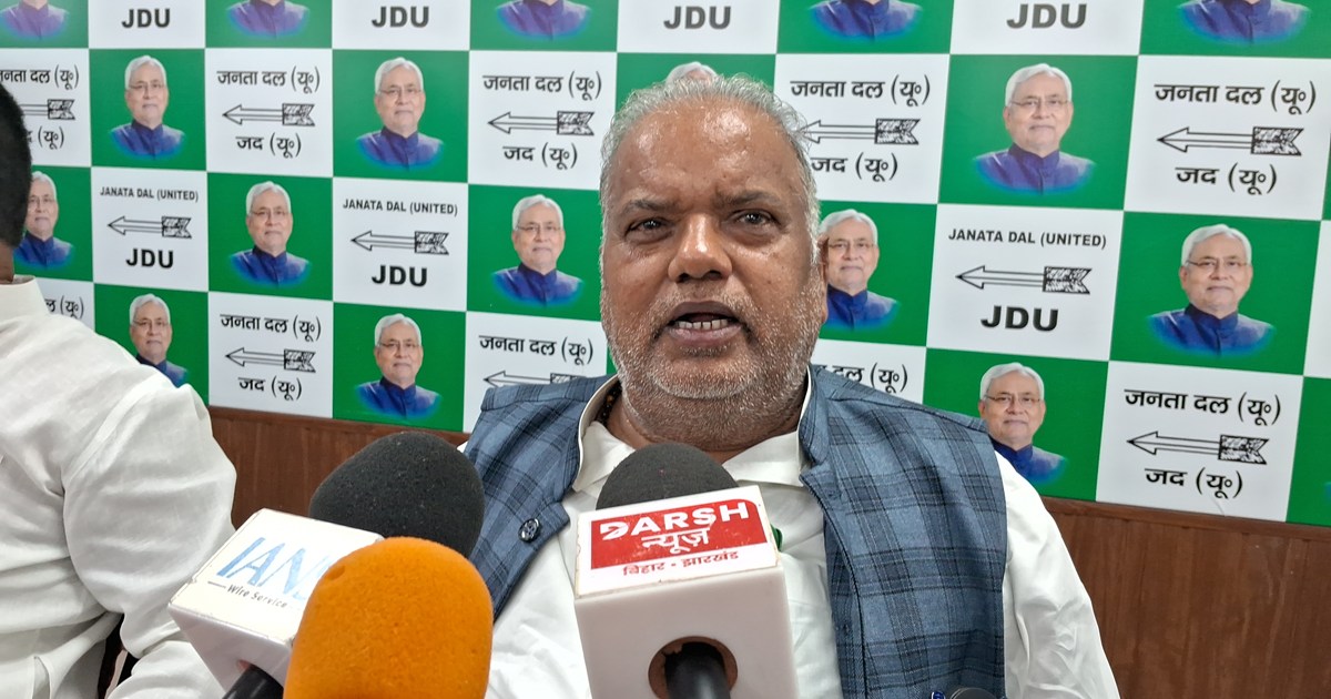 Neet pepr lik kand pr mntri shrwan kumar ne kha mamle janch 