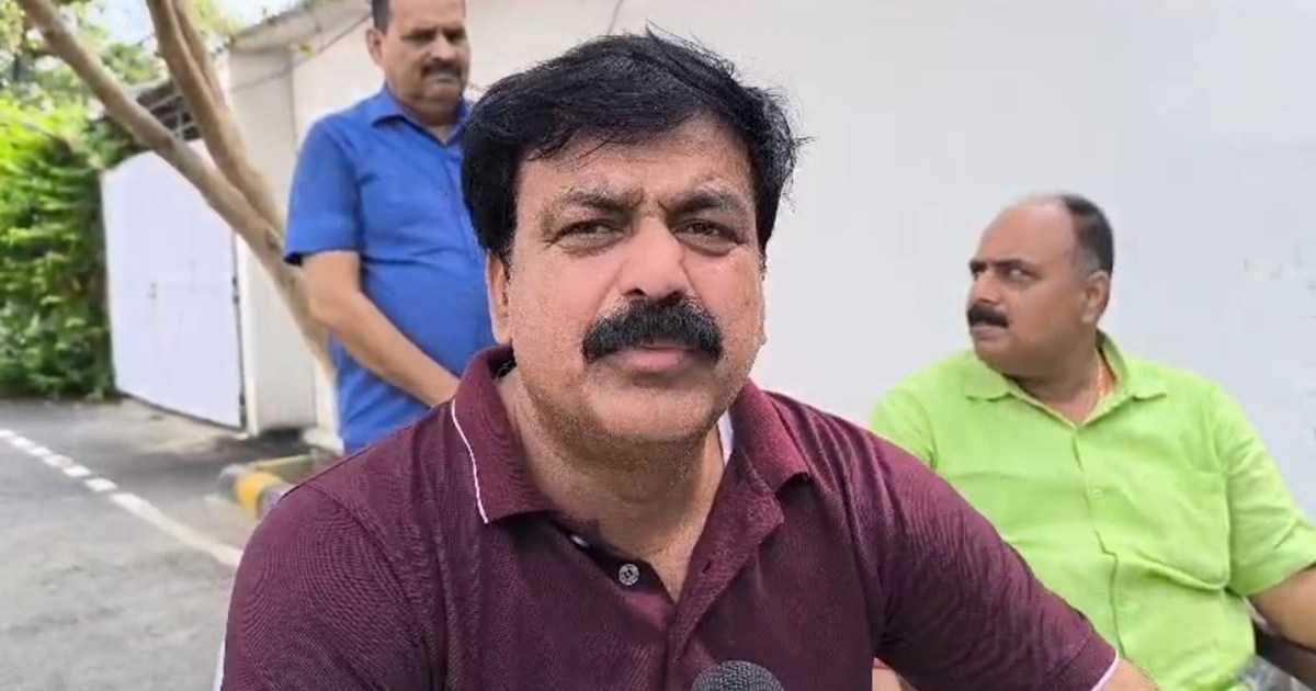 Mntri jma jhan ka byan sanch bolne vale neta har dil me hai