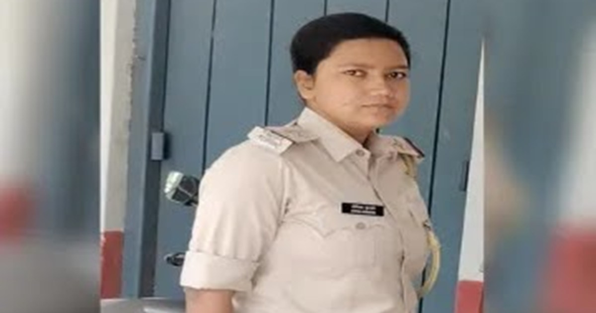 Deepika, who became a police inspector from a constable, com