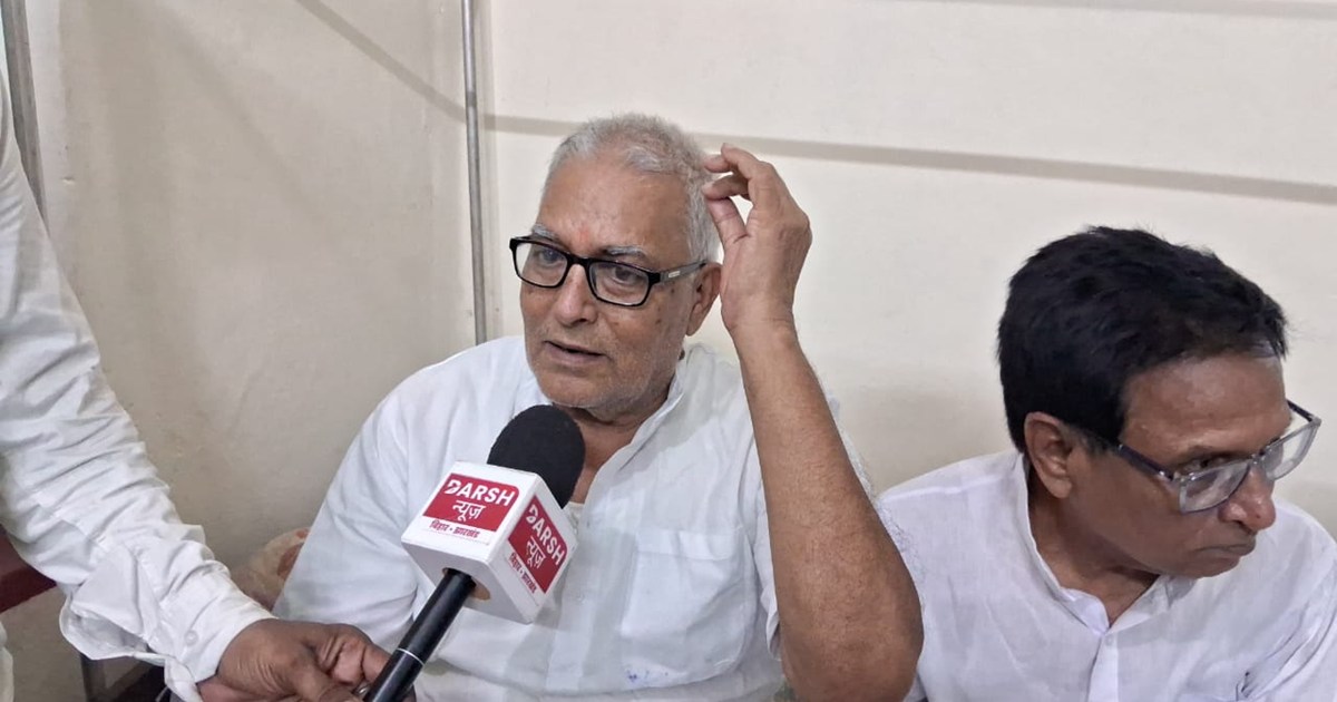 Shikshak sangh on nitish kumar