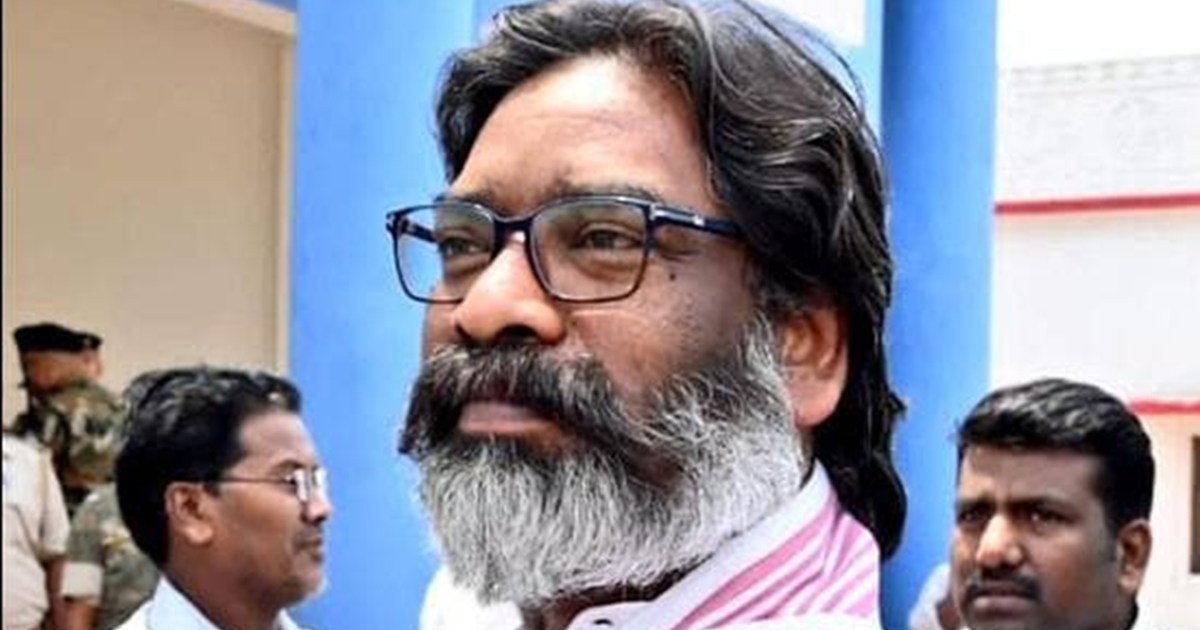 Former Jharkhand CM Hemant Soren came out of jail, greeted s