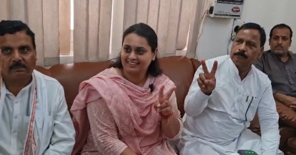 Goodnews for bjp mla Shreyasi singh, she wiil go peris 