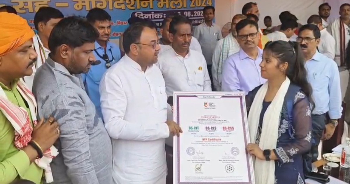 Nitish government minister makes a big claim regarding jobs 