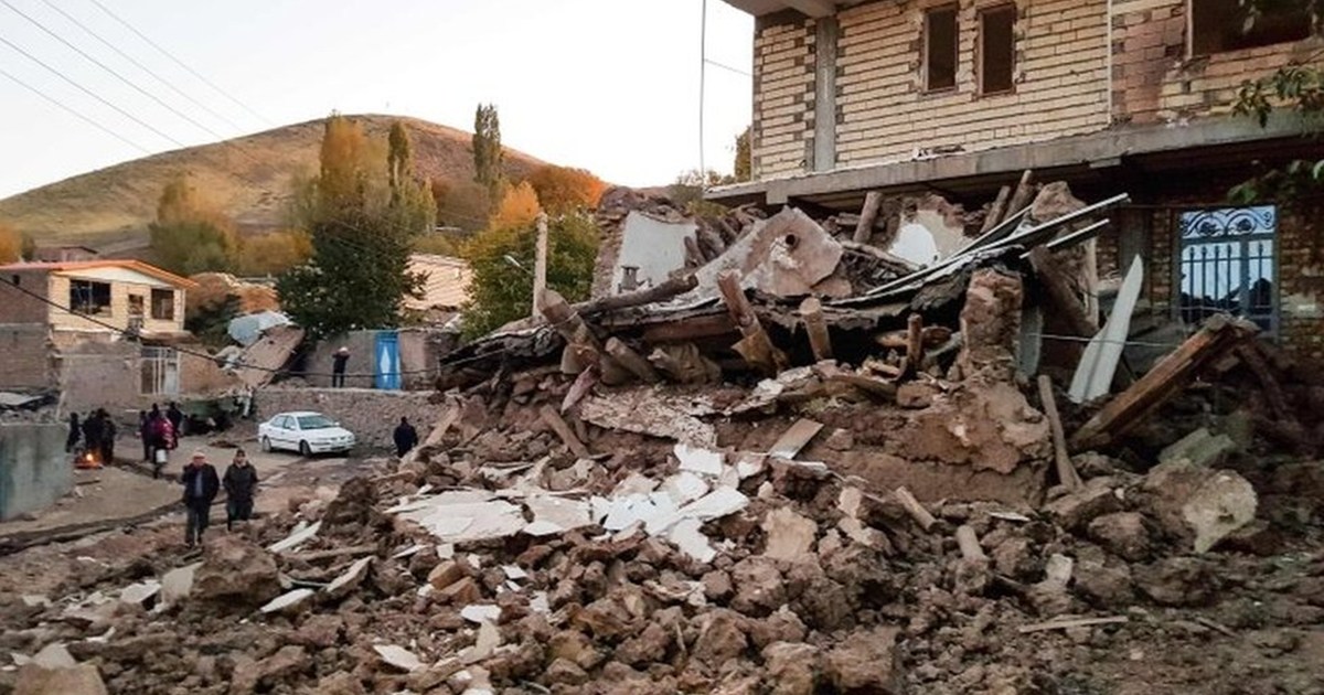 Strong earthquake tremors, many dead