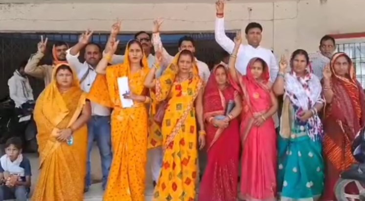 The post of deputy chief of Aurangabad's Dev block is in dan