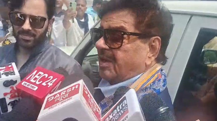 Bihari Babu attacks PM Modi, he is not doing meditation but Bihari Babu attacks PM Modi, he is not doing meditation but