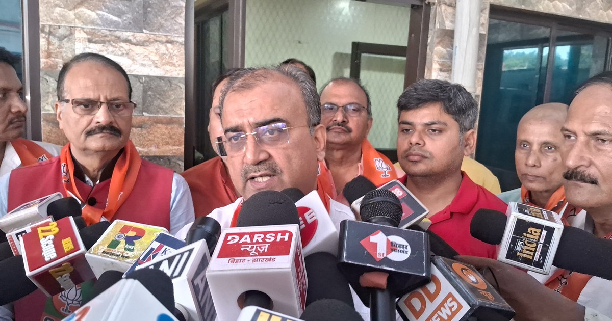 Mntri mangl Pandey ka byan