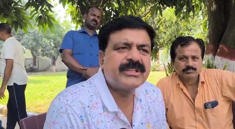 Mntri jma Khan ka rjd pr bda byan