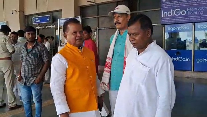 Ruckus in BJP over meeting PM Modi, two former MPs made seri Ruckus in BJP over meeting PM Modi, two former MPs made seri