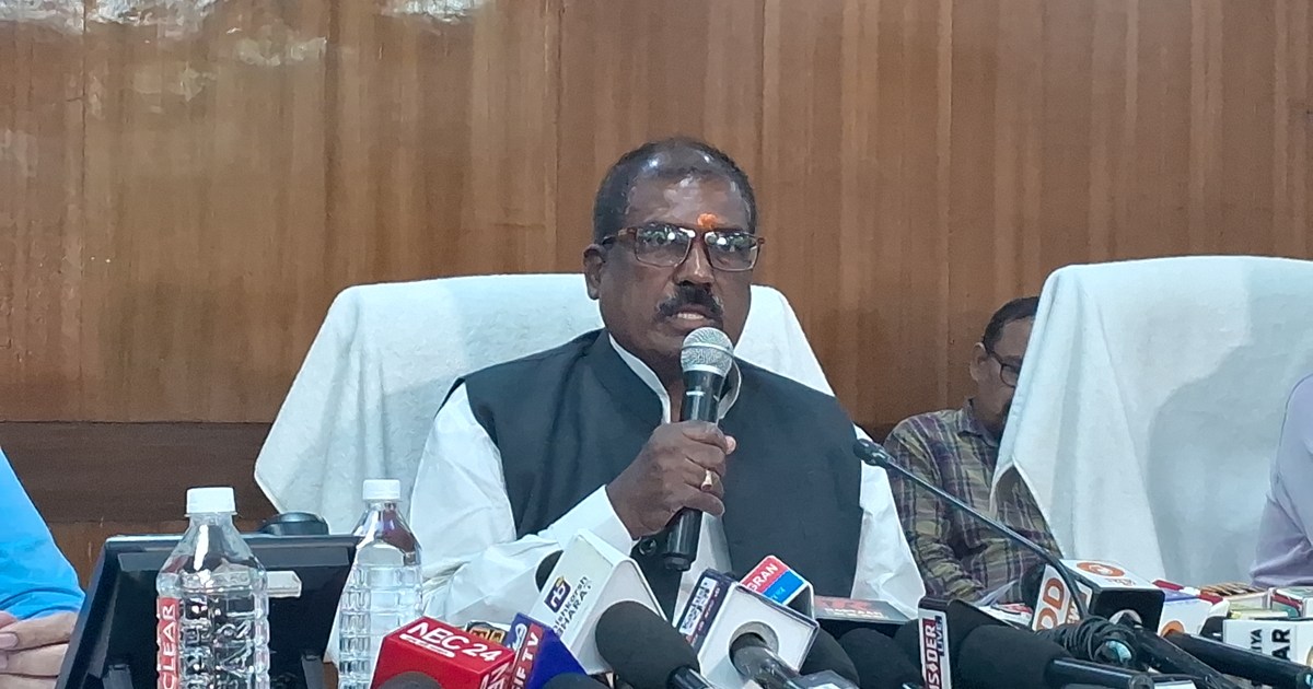 Panchayti raj vibhag me bampar bhaali hogi