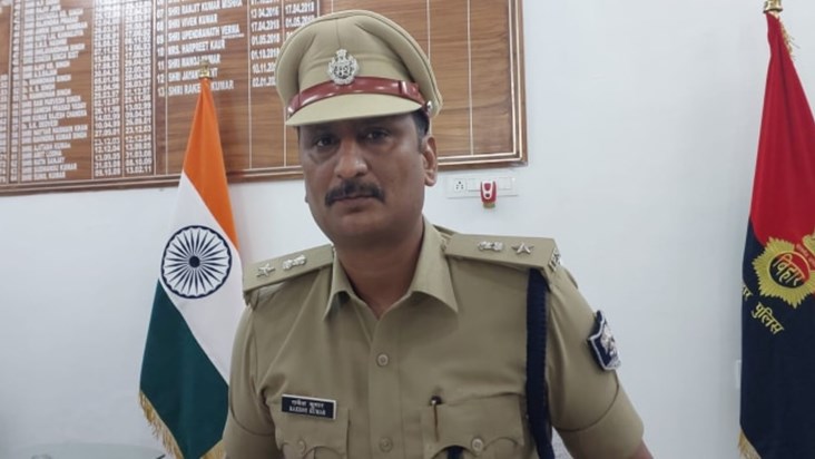 Muzaffarpur SSP Rakesh Kumar suspended several police statio Muzaffarpur SSP Rakesh Kumar suspended several police statio