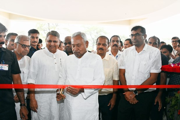 CM Nitish Kumar gave the gift of many schemes to Valmiki Nag CM Nitish Kumar gave the gift of many schemes to Valmiki Nag