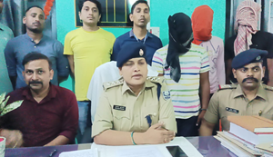 Banka News: Swarn Vyavsaayi se lootkaand ka khulasa, teen apraadhi giraftaar, hathiyaar aur zevar...