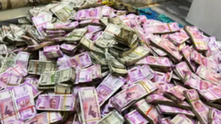 Bihar ke lekhpal nikla dhan seth, karodon ka khazana dhundh 