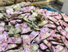 बिहार के लेखपाल निकला धन सेठ, करोड़ों का खजाना ढूंढ निकाली EoU की टीम, खूली रह गई आखें...