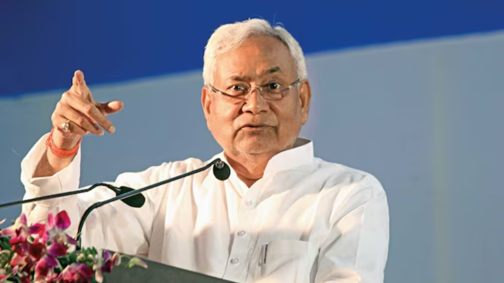 CM Nitish Kumar ne fir bola Lalu parivar par bola hamla, kah