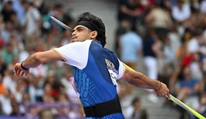 Bharat ke laal Neeraj Chopra ne Paris diamond league ka khitaab apne naam kiya, lekin itne huye foul...