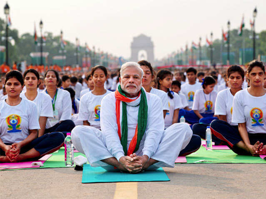 International Yoga Day: Yogmay hui puri duniya, PM Modi Vish International Yoga Day: Yogmay hui puri duniya, PM Modi Vish