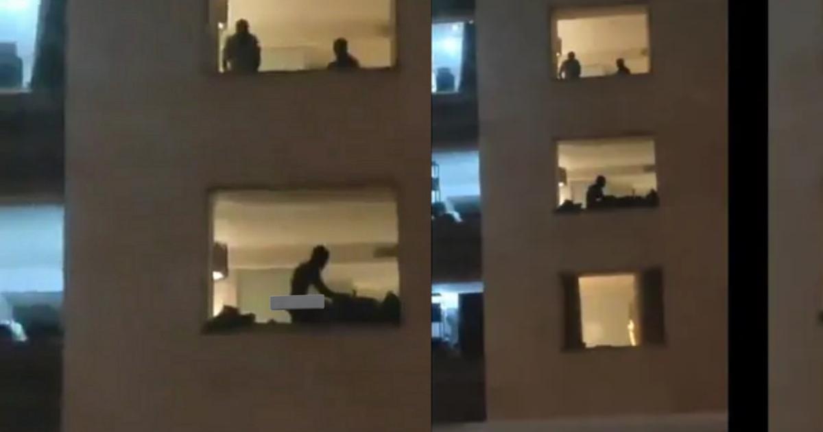 Jaipur Hotel Viral Video: Khidki par nahi tha parda, josh me