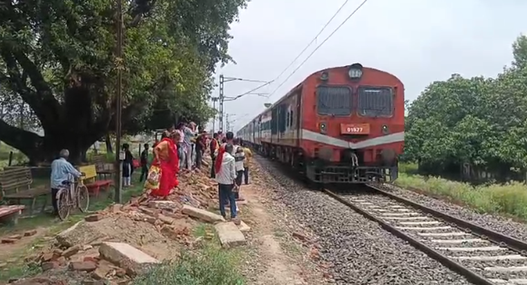 Bihar ke is jagah apne kismat par aansu bahane ko majboor ek