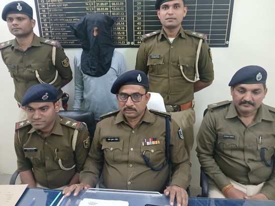 Samastipur police arrested a criminal with four pistols and Samastipur police arrested a criminal with four pistols and