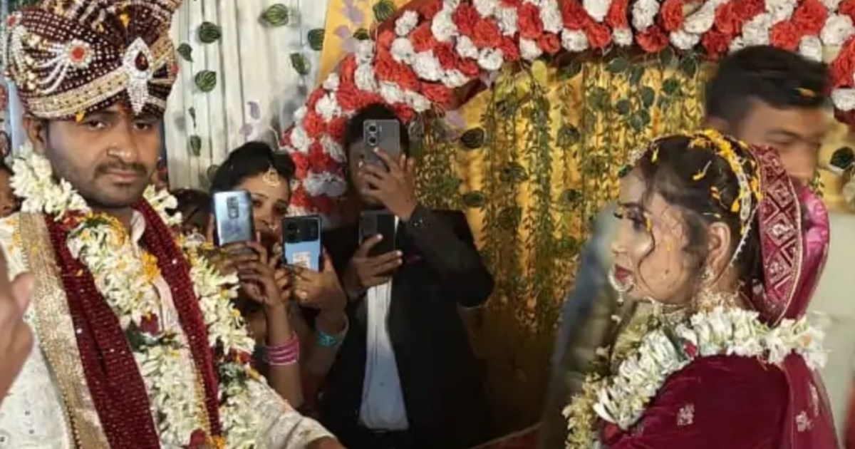 The groom and his baraatis were held hostage after a fraud w