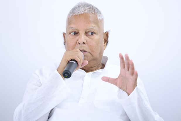 Lalu and Tejaswi accused Chief Minister Nitish Kumar of insu Lalu and Tejaswi accused Chief Minister Nitish Kumar of insu