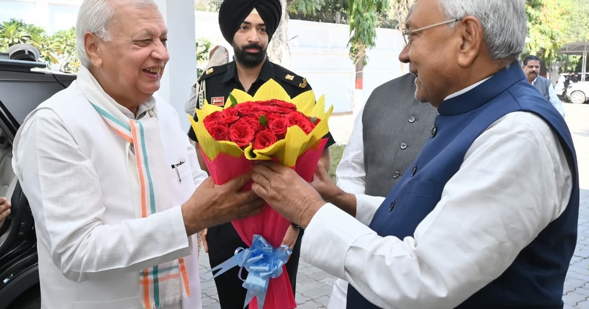 Governor Arif Mohammad Khan reached the Chief Minister's res