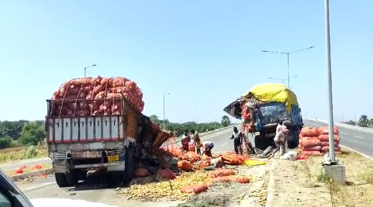 The owner himself took the steering of the truck and died in The owner himself took the steering of the truck and died in