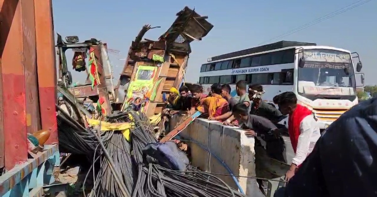 Major accident in Nalanda due to a nap, truck driver and cle