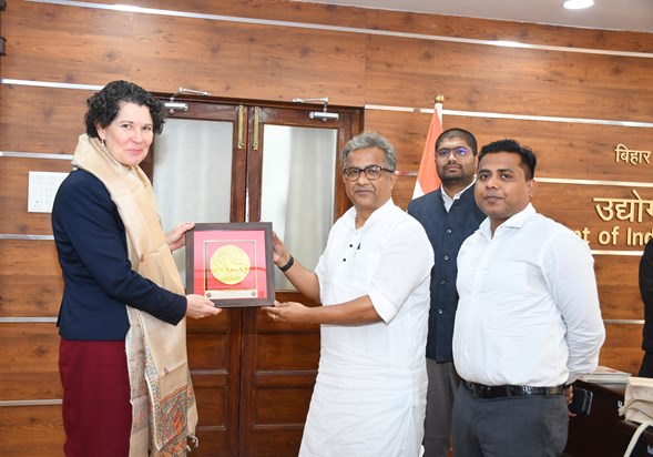 US Consul General met Bihar Industry Minister Nitish Mishra US Consul General met Bihar Industry Minister Nitish Mishra