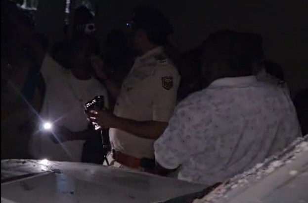 Now excise police team attacked in West Champaran, two jawan Now excise police team attacked in West Champaran, two jawan