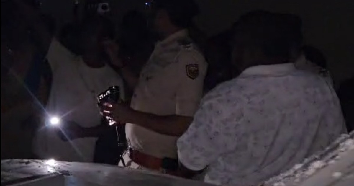 Now excise police team attacked in West Champaran, two jawan