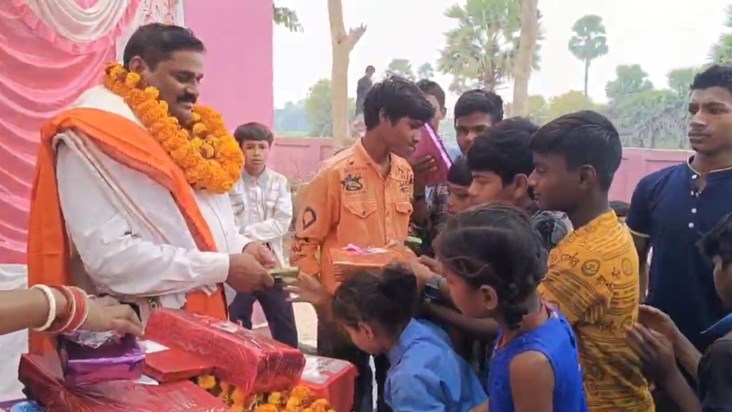 In Nalanda, the teacher was sent off like a daughter, the st