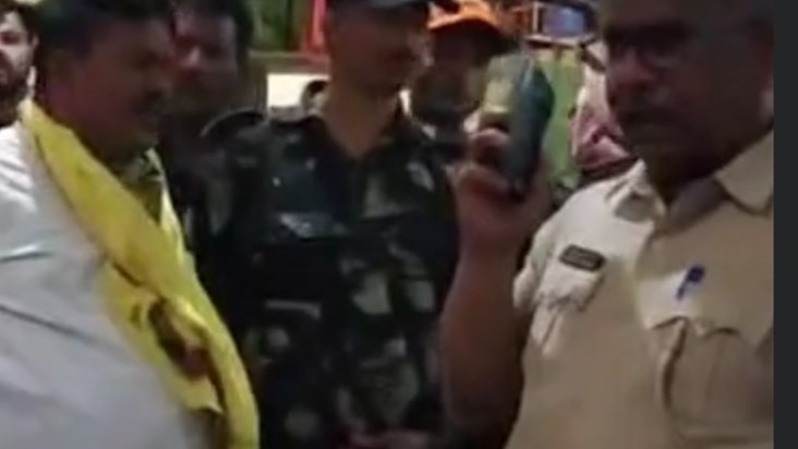 A sub-inspector who came home on leave in Ara suddenly died
