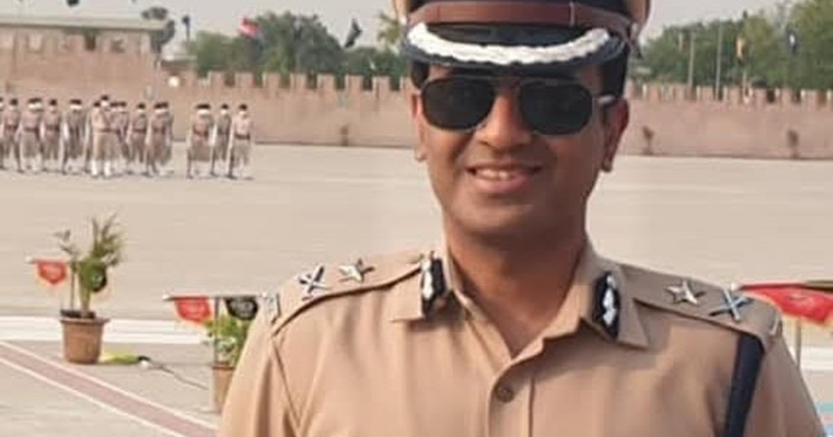 Nitish government gave promotion to IPS Amit Lodha